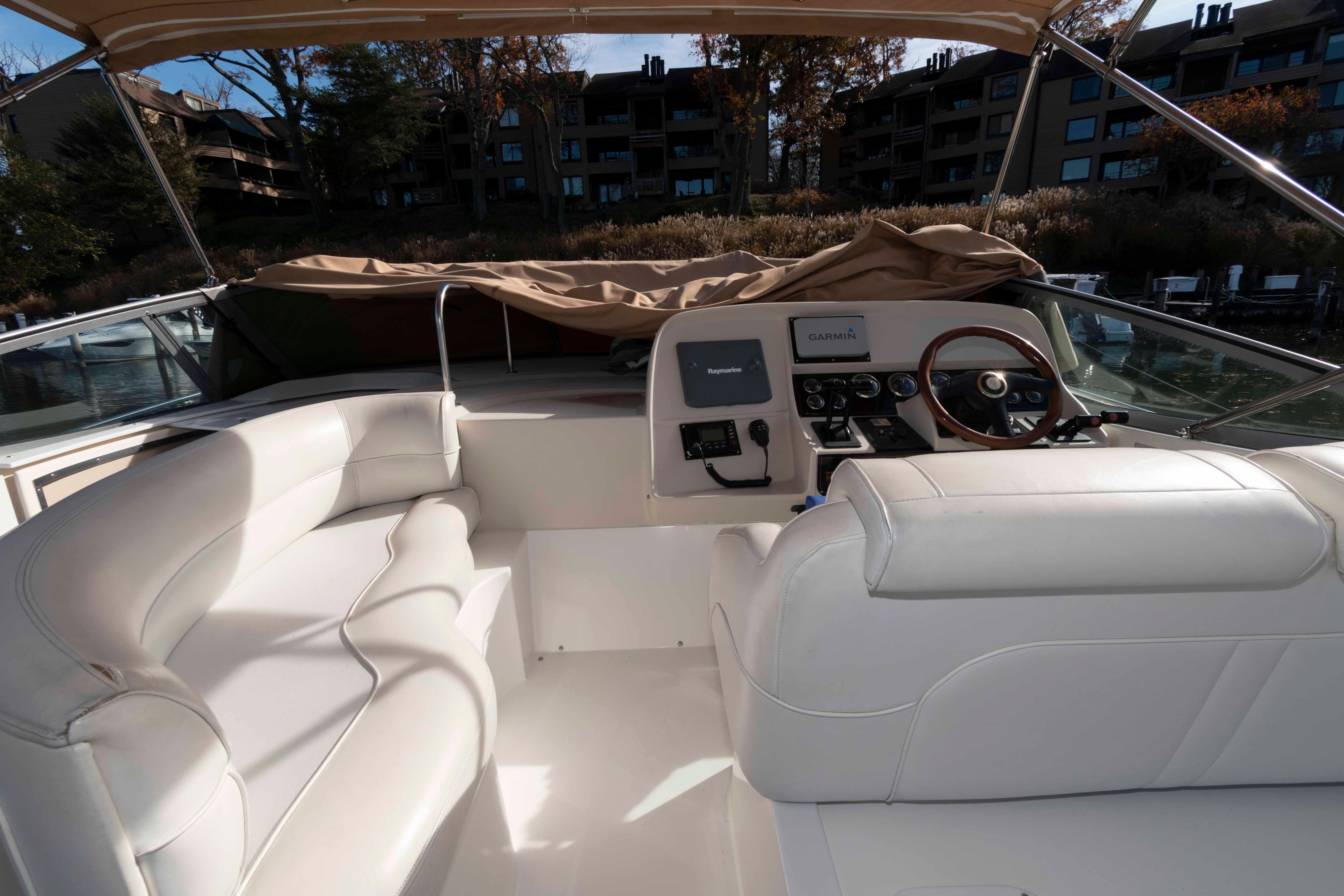 M 10504 TW Knot 10 Yacht Sales M 10504 TW Knot 10 Yacht Sales