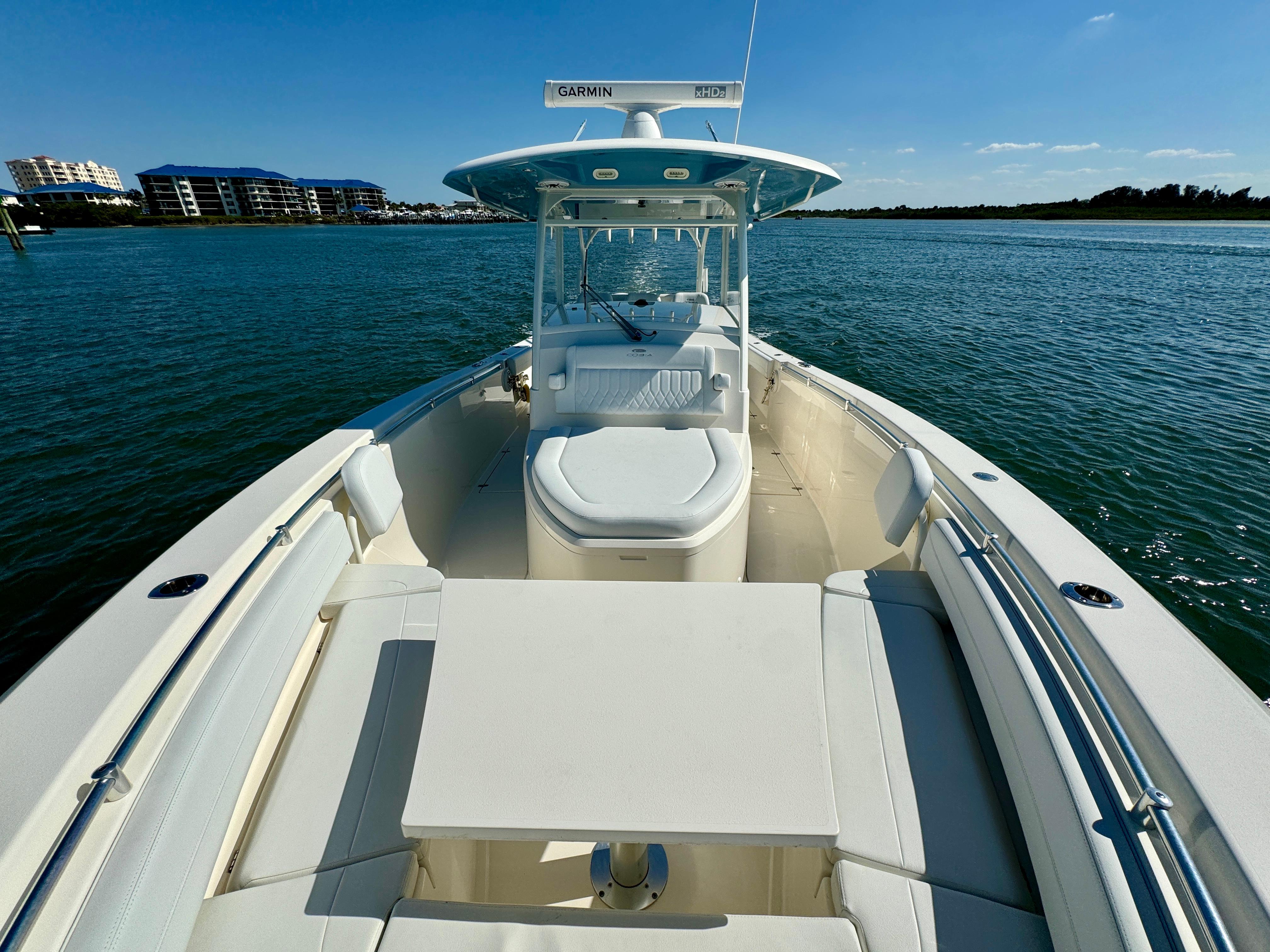 2020-cobia-350-center-console-power-9717904-20250317090232718-1_XLARGE
