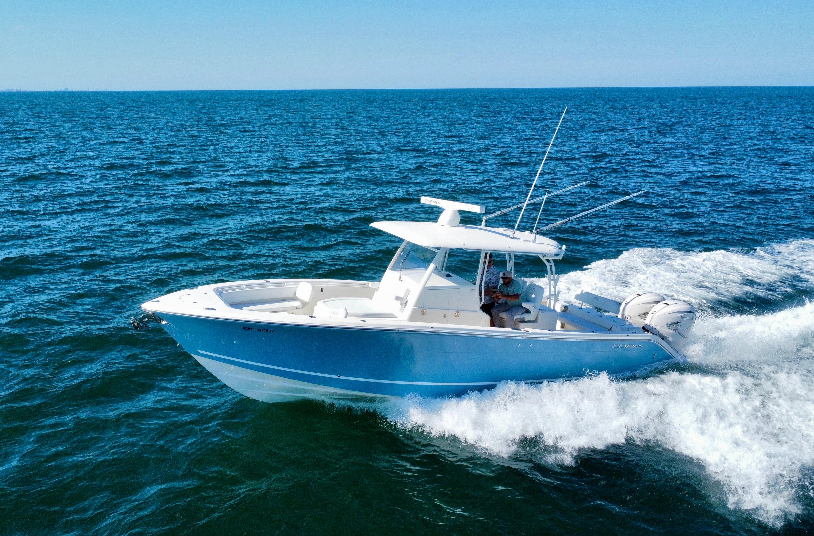 2020-cobia-350-center-console-power-9717904-20250317090613112-1_XLARGE