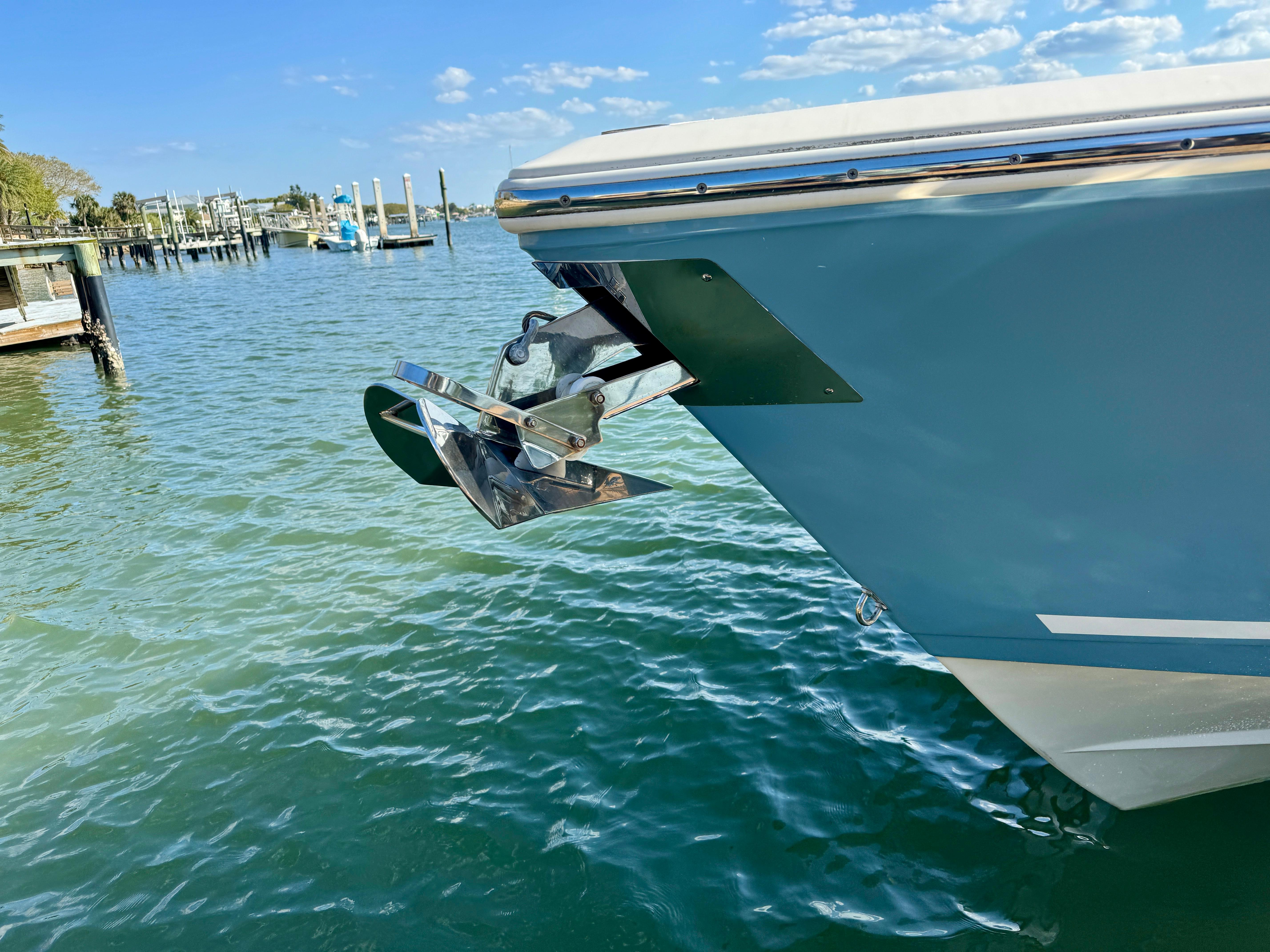 2020-cobia-350-center-console-power-9717904-20250317090637120-1_XLARGE