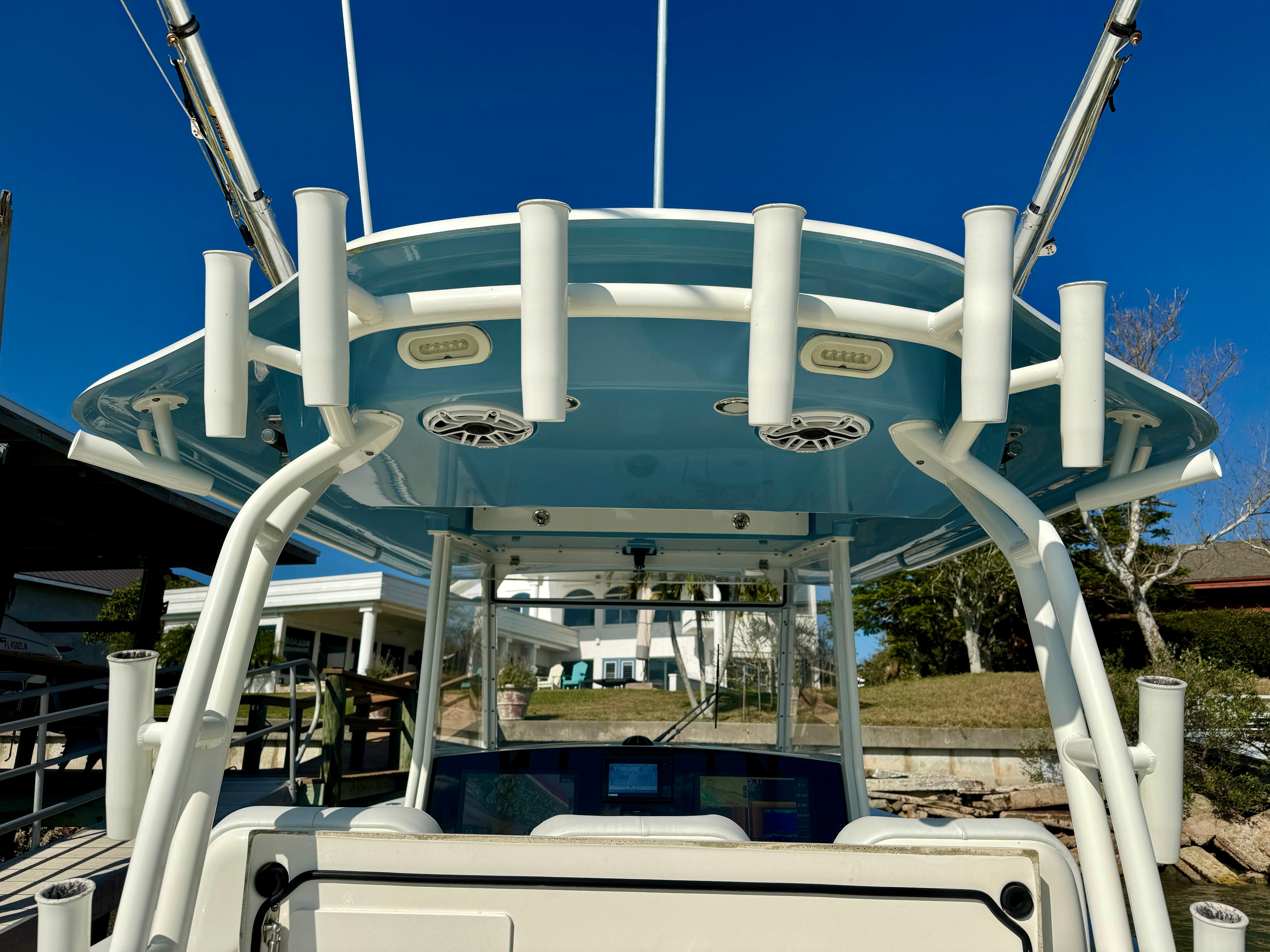 2020-cobia-350-center-console-power-9717904-20250317090652595-1_XLARGE
