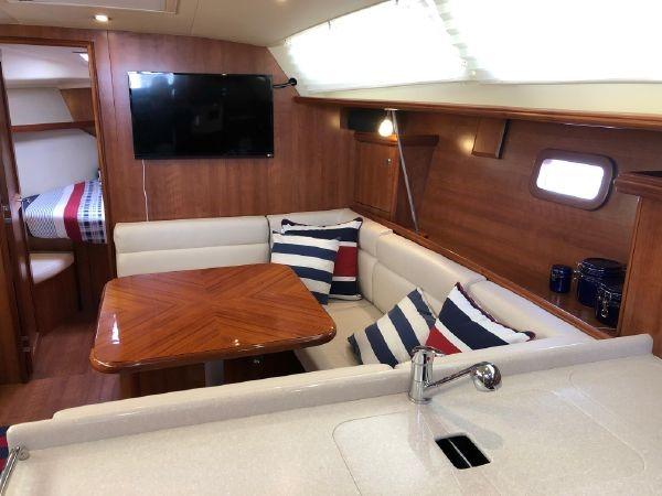 Newport RI Yacht Brokerage