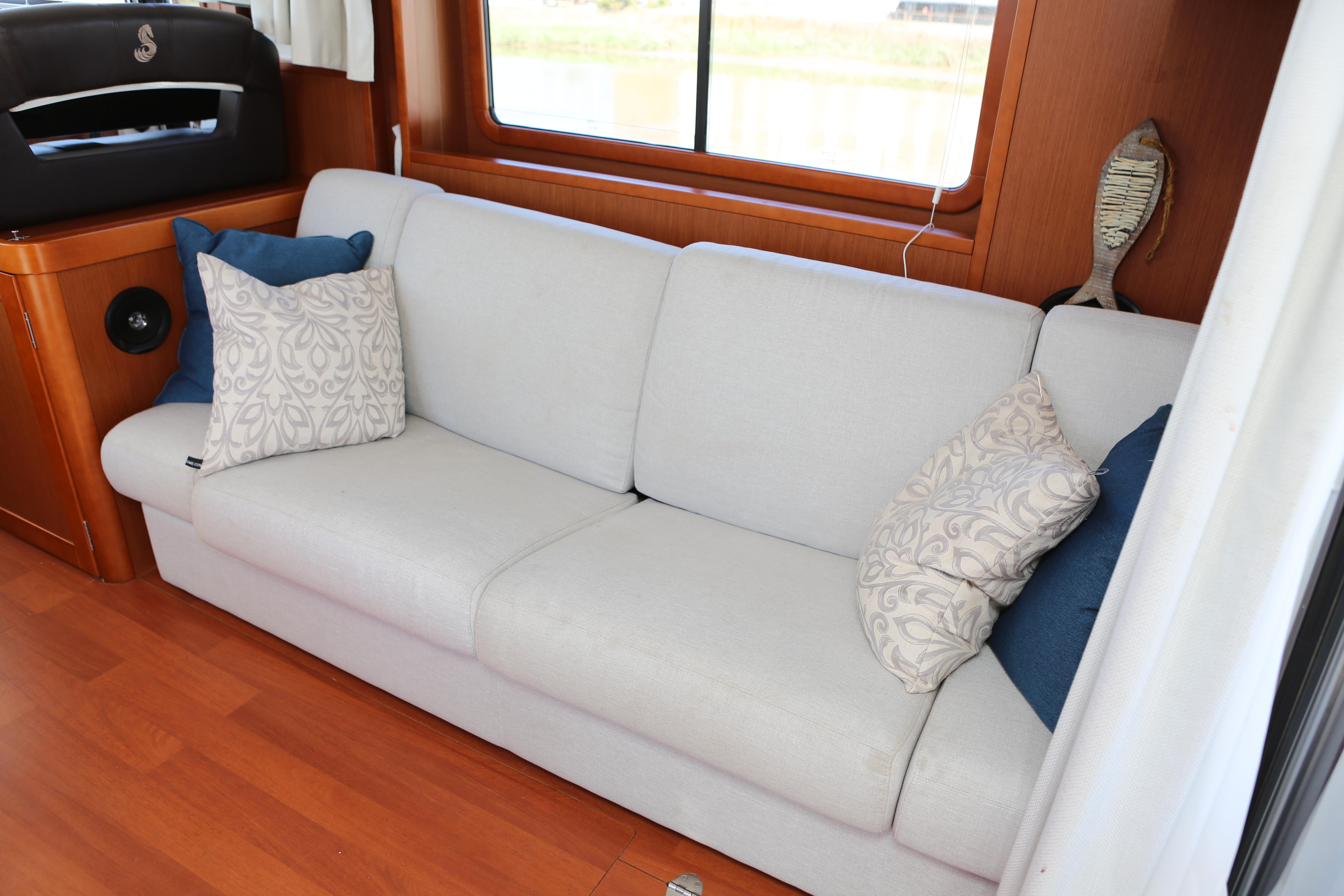 Yacht Photos Pics