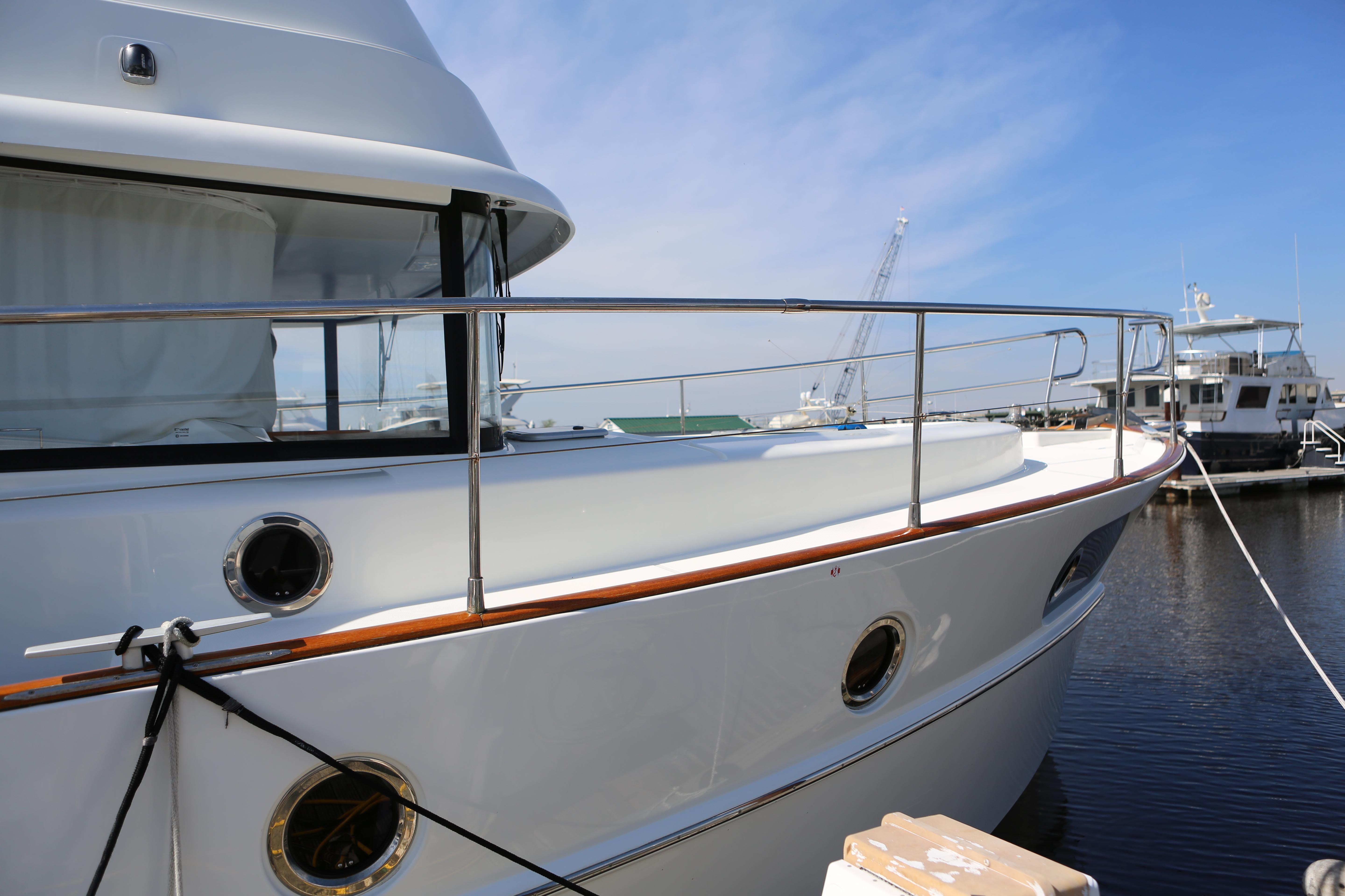 Yacht Photos Pics