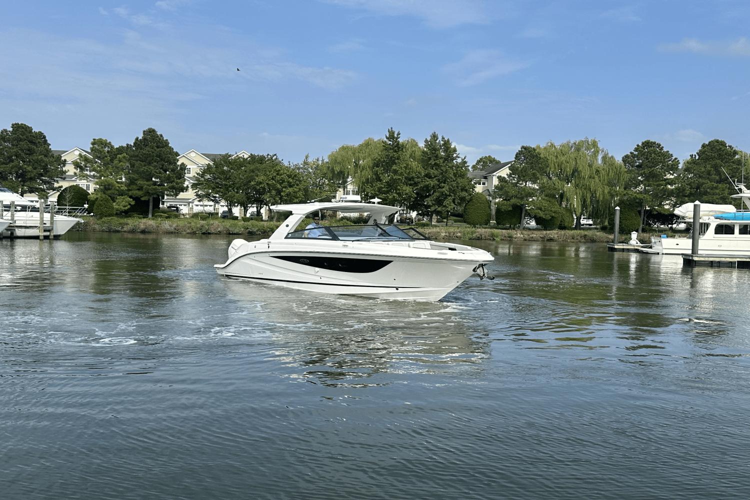 39 ft Sea Ray 2010