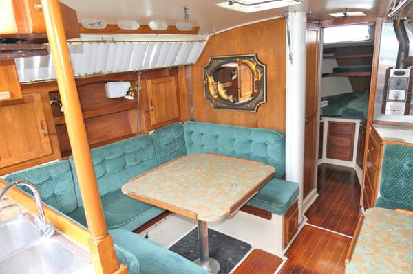 36' Catalina, Listing Number 100874244, Image No. 4