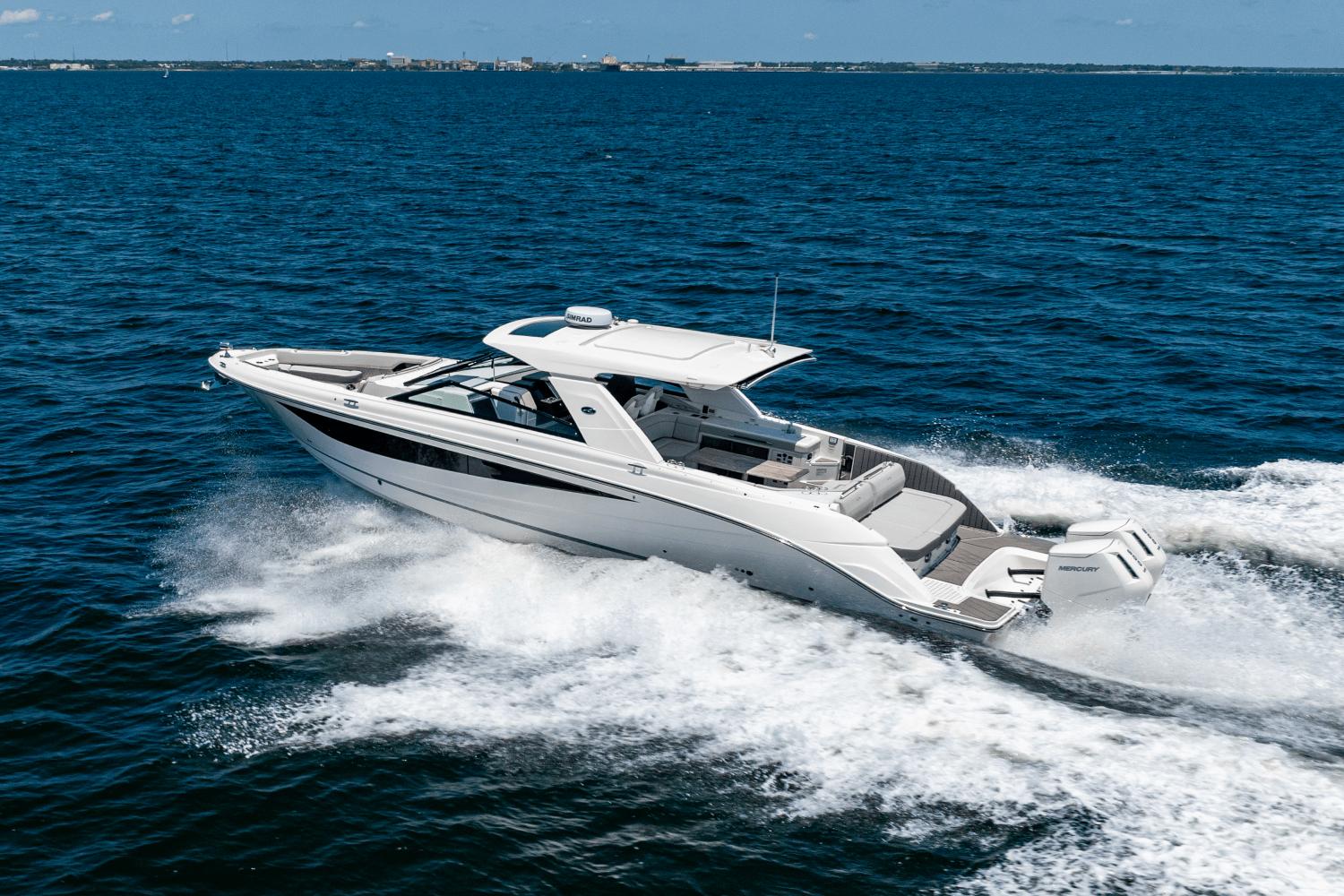 2025-sea-ray-slx-400-outboard-power-9447950-978940343-0-220520250838-7