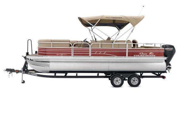 2021 Sun Tracker boat for sale, model of the boat is SportFish™ 22 DLX & Image # 4 of 29