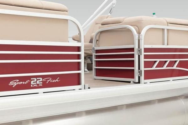2021 Sun Tracker boat for sale, model of the boat is SportFish™ 22 DLX & Image # 6 of 29