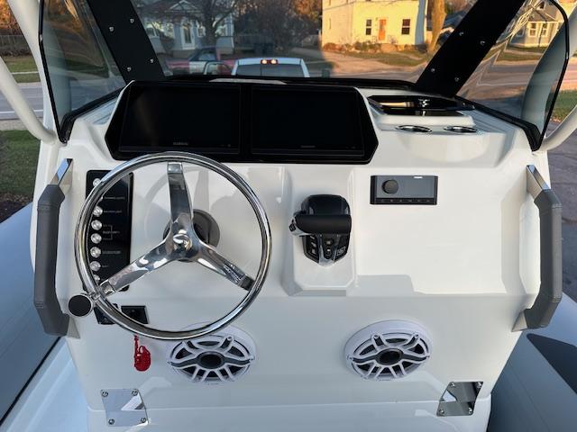 2025-brig-eagle-8-power-9607953-20241109074237620-1_XLARGE