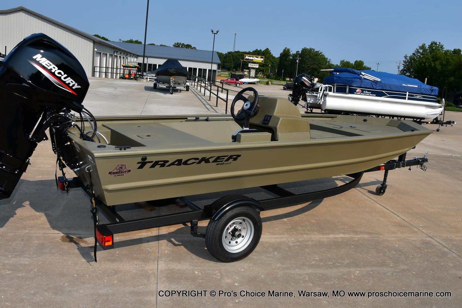 2022 Tracker Boats boat for sale, model of the boat is GRIZZLY 1648 SC w/40HP Mercury 4 Stroke & Image # 2 of 30