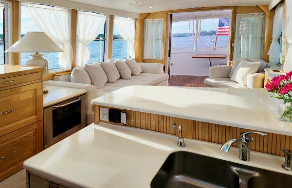 44' Custom, Listing Number 100916995, Image No. 9