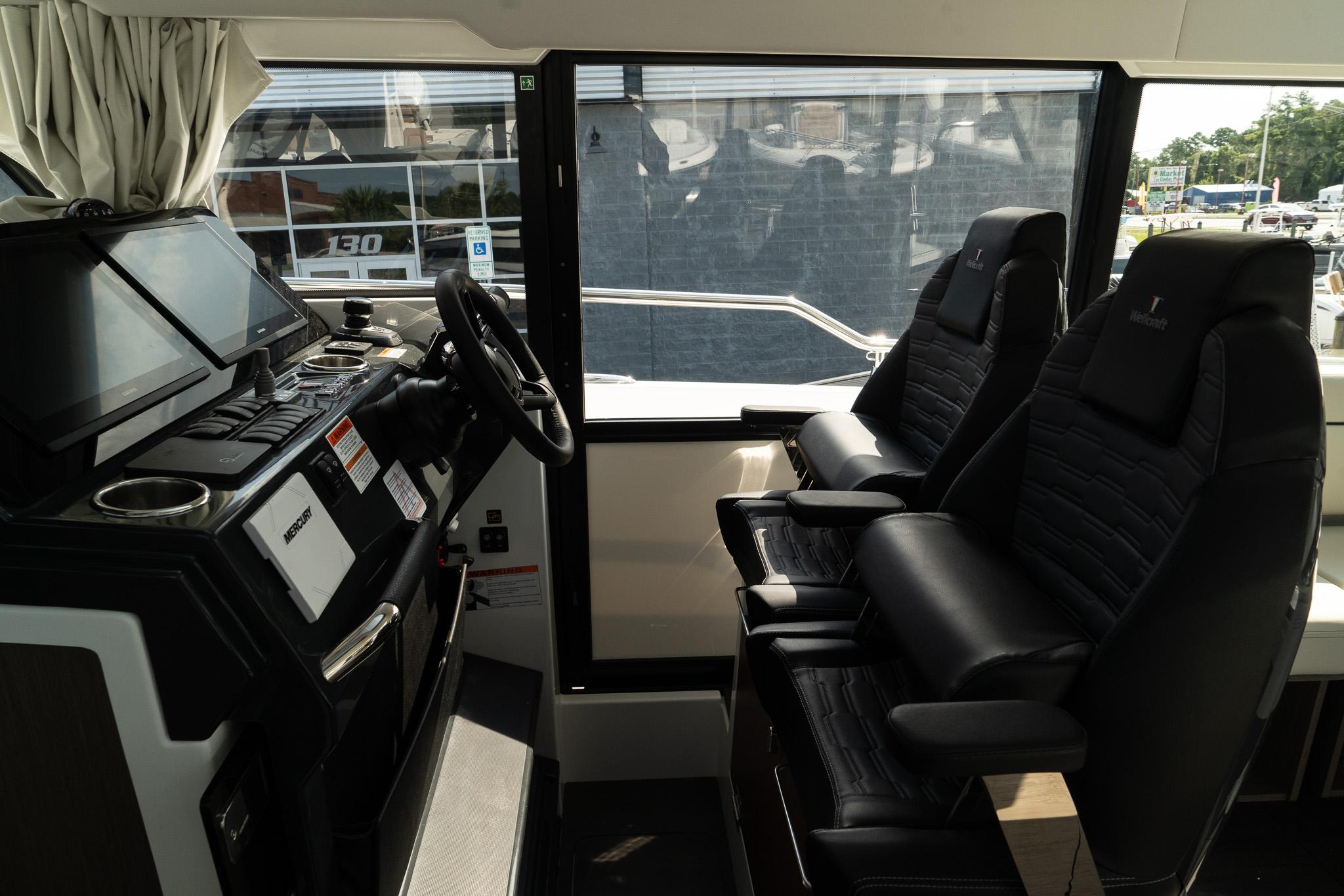2025-wellcraft-355-power-9487959-20240731083010167-1_XLARGE