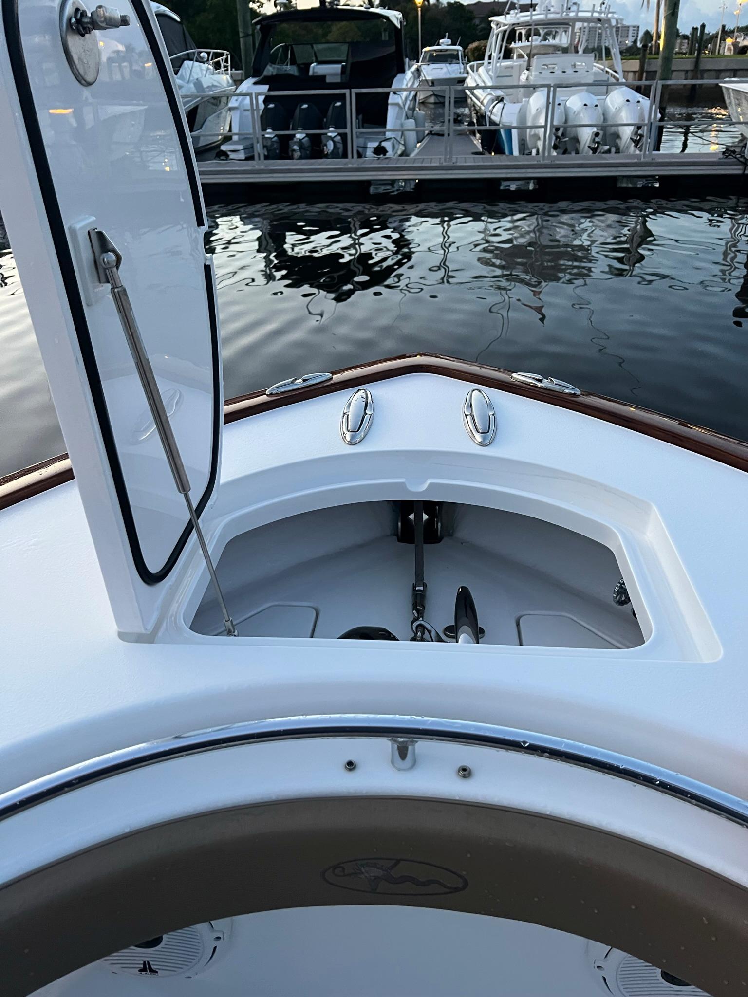 Valhalla 33 - Calm Chaos - anchor storage
