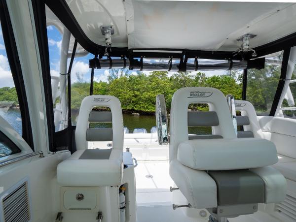 34' Boston Whaler, Listing Number 100917560, - Photo No. 2