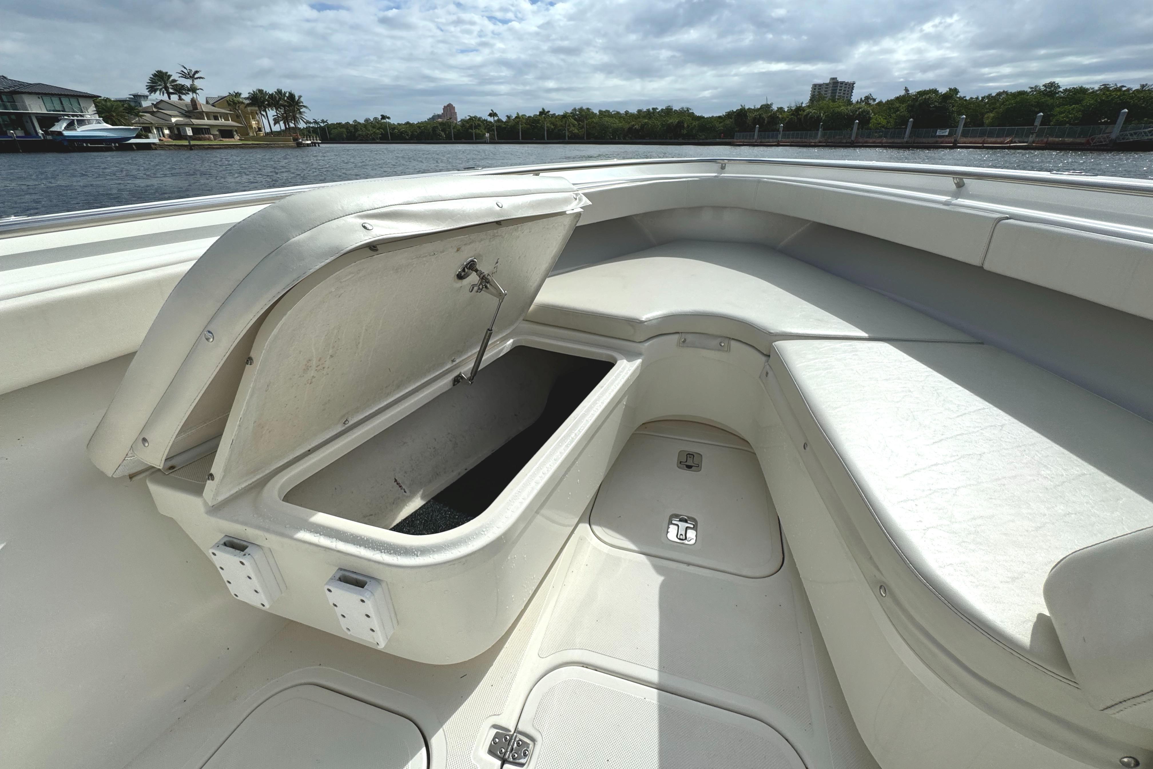 2005 Pursuit 3480 Center Console