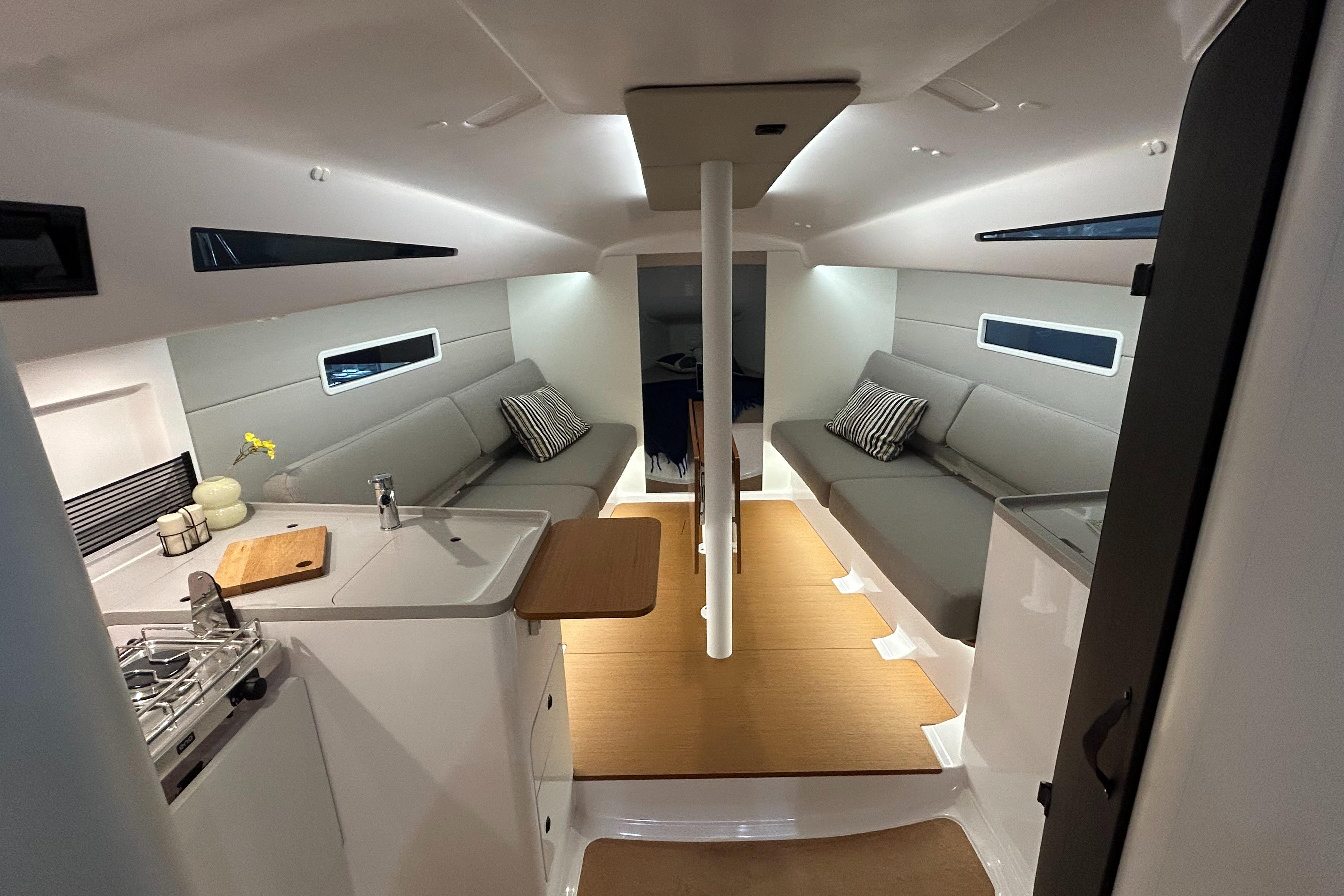 Yacht Photos Pics