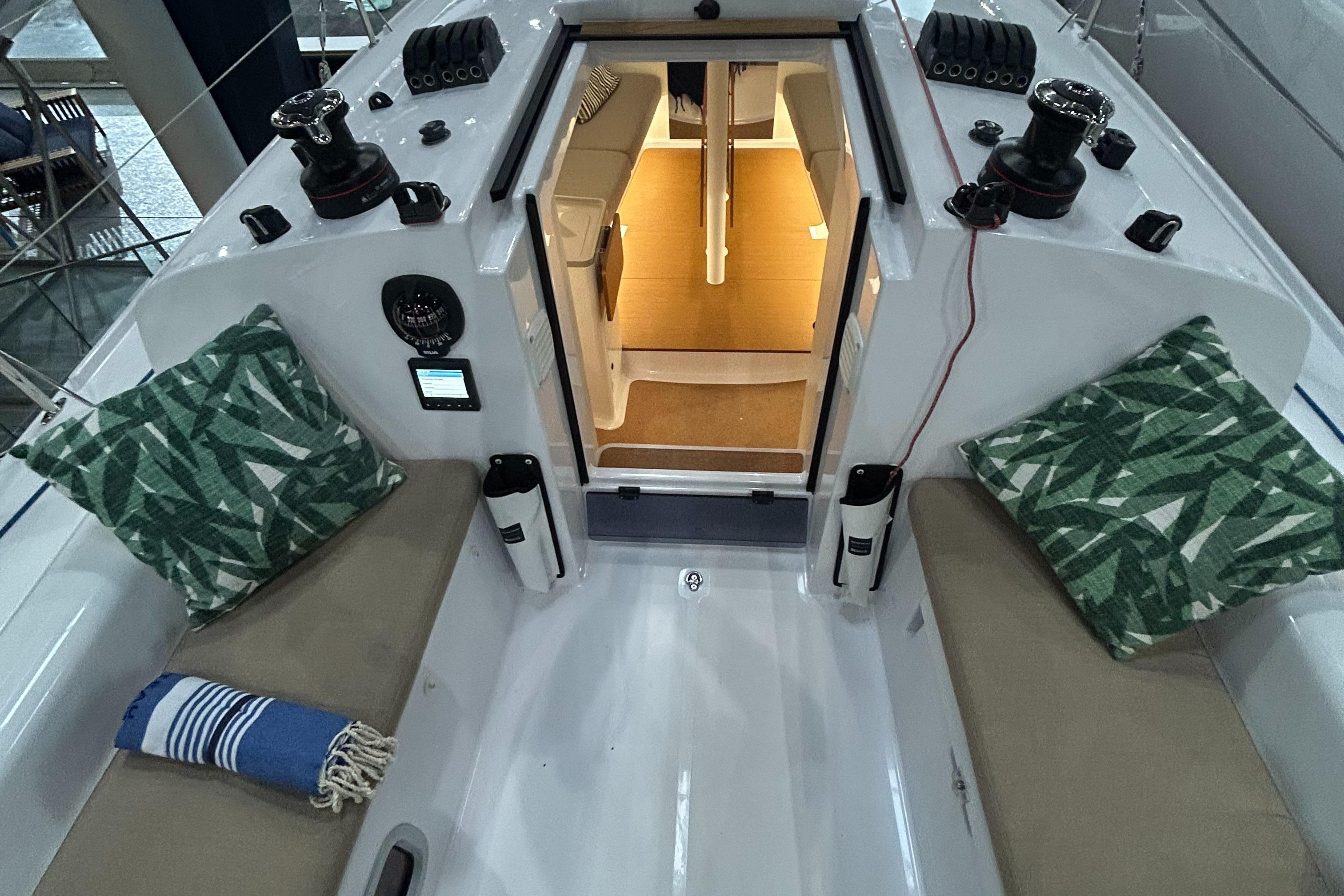 Yacht Photos Pics