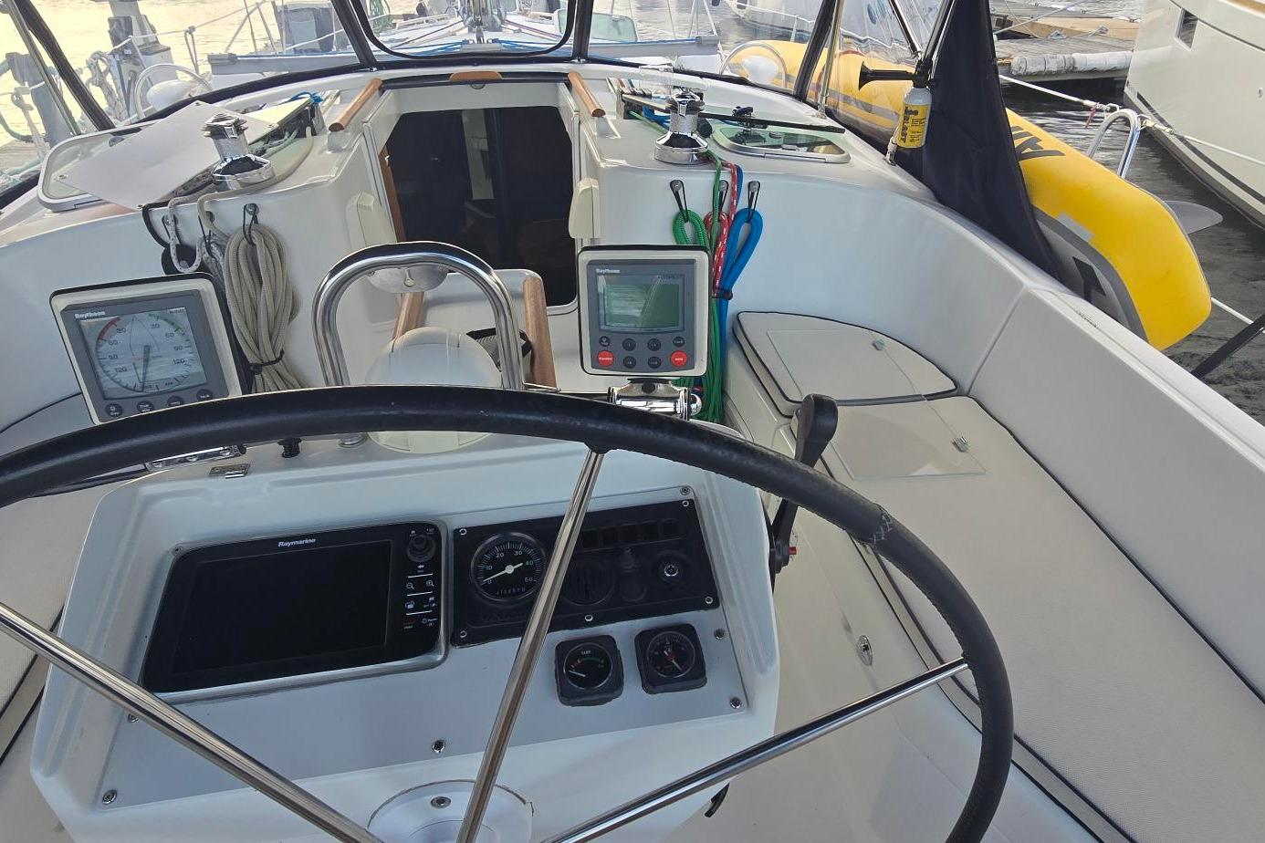 Yacht Photos Pics