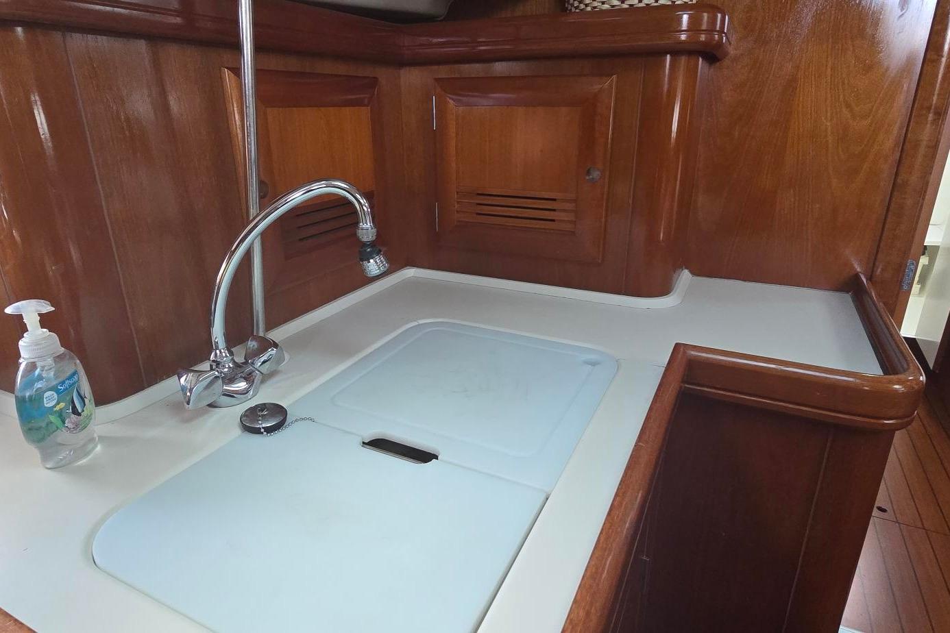 Yacht Photos Pics