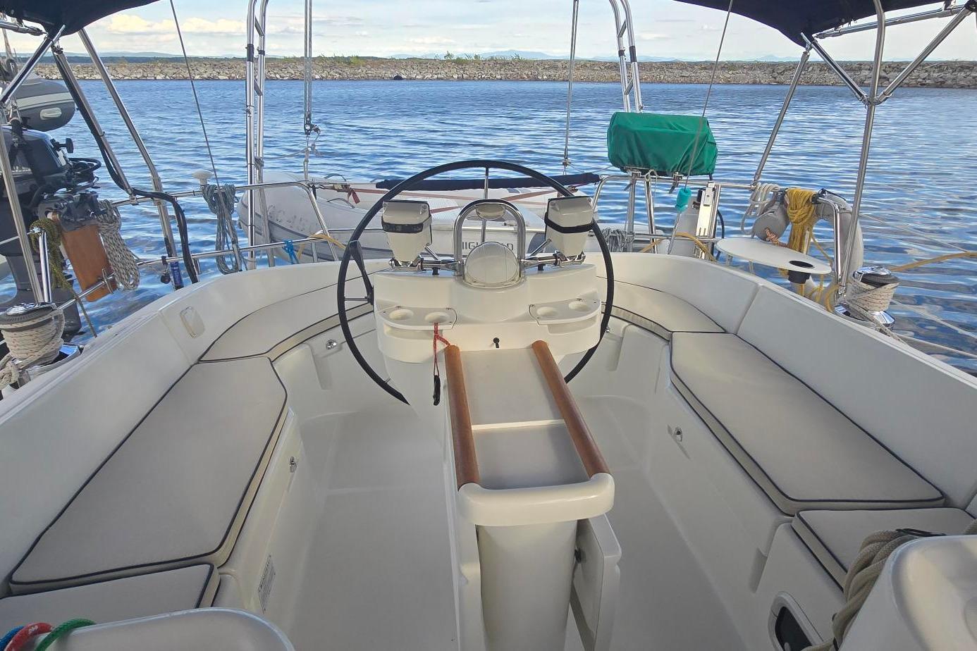 Yacht Photos Pics