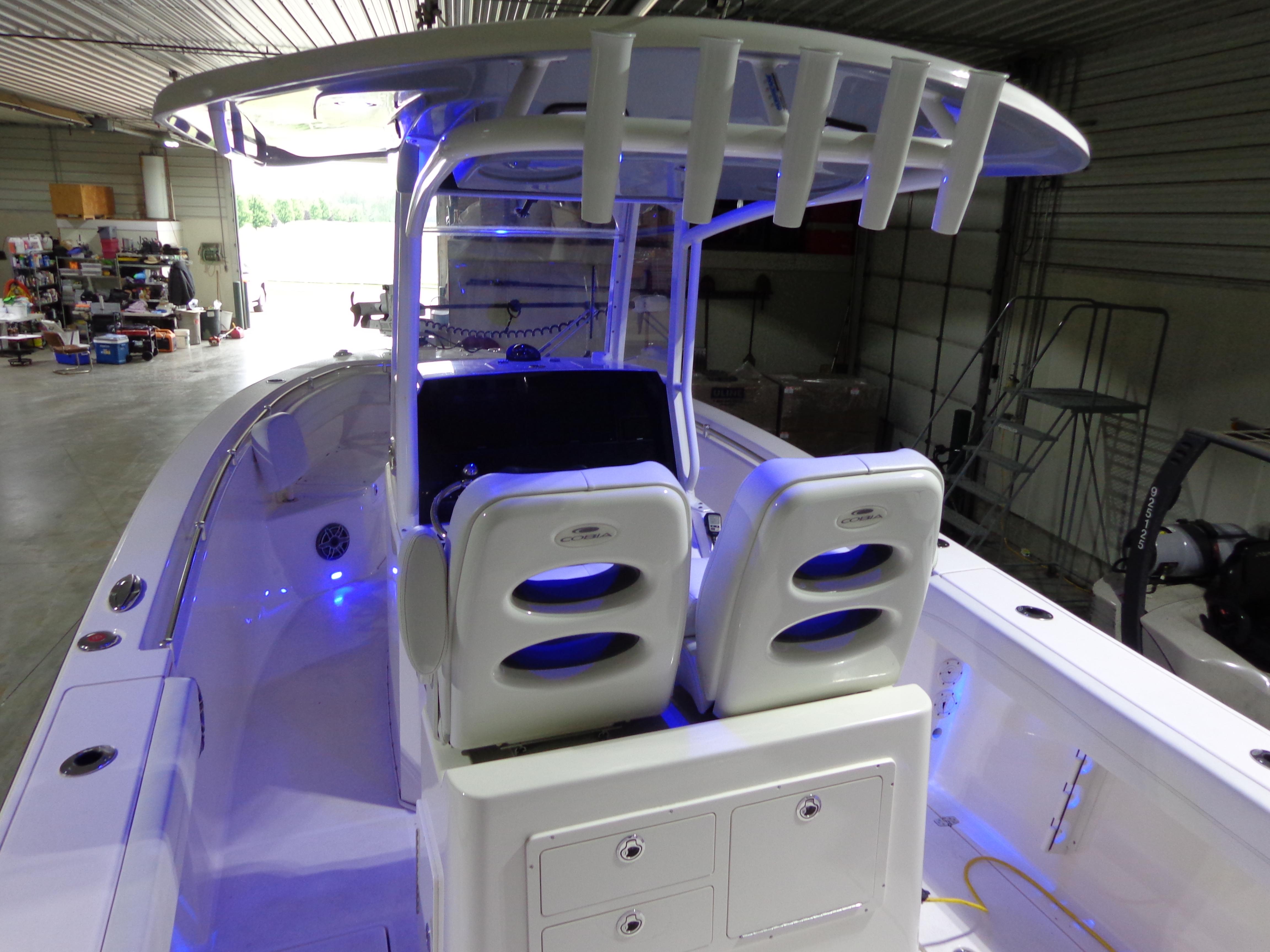 2023-cobia-280-center-console-power-9837971-20250613071344245-1_XLARGE