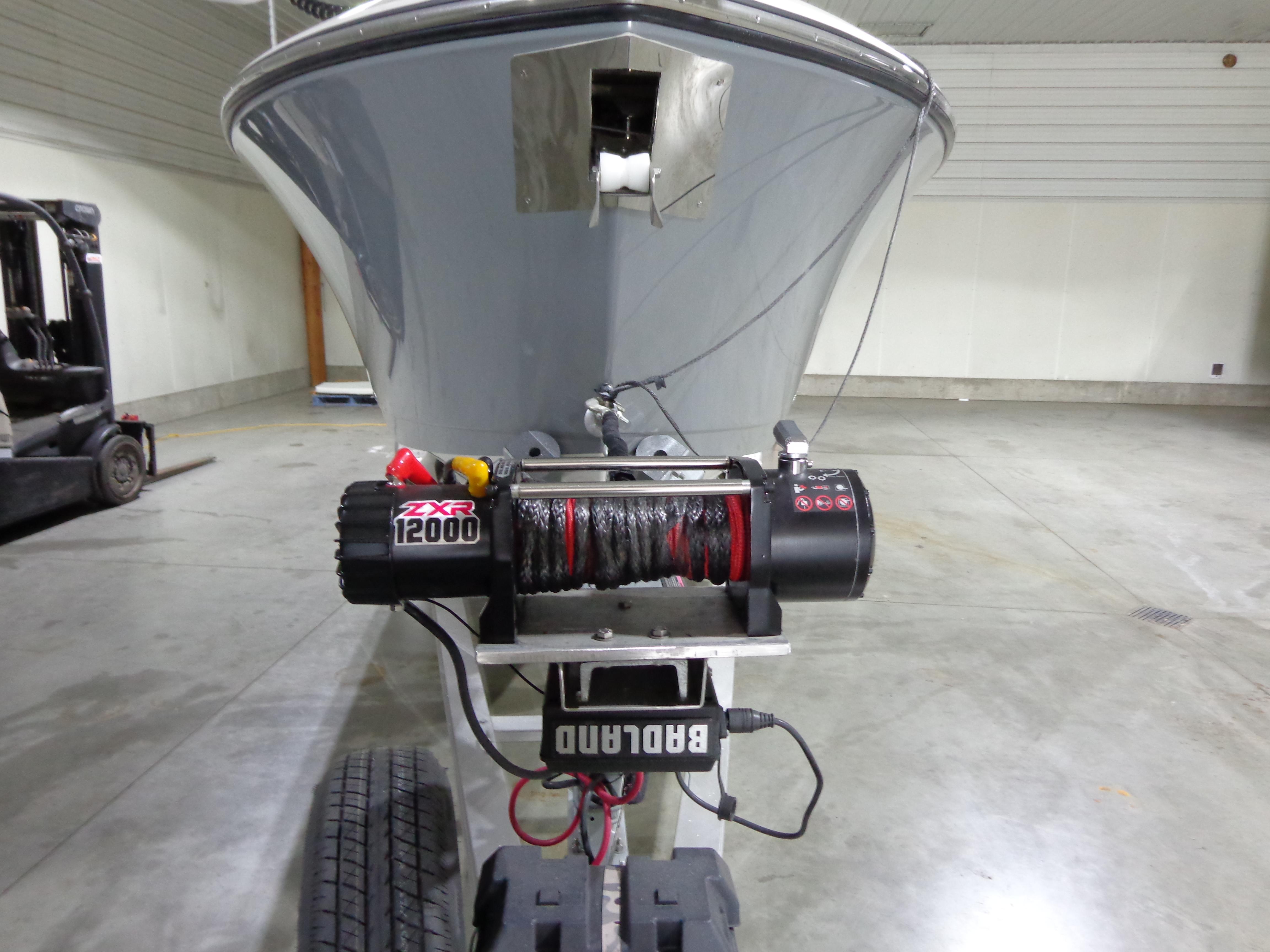 2023-cobia-280-center-console-power-9837971-20250613071551361-1_XLARGE