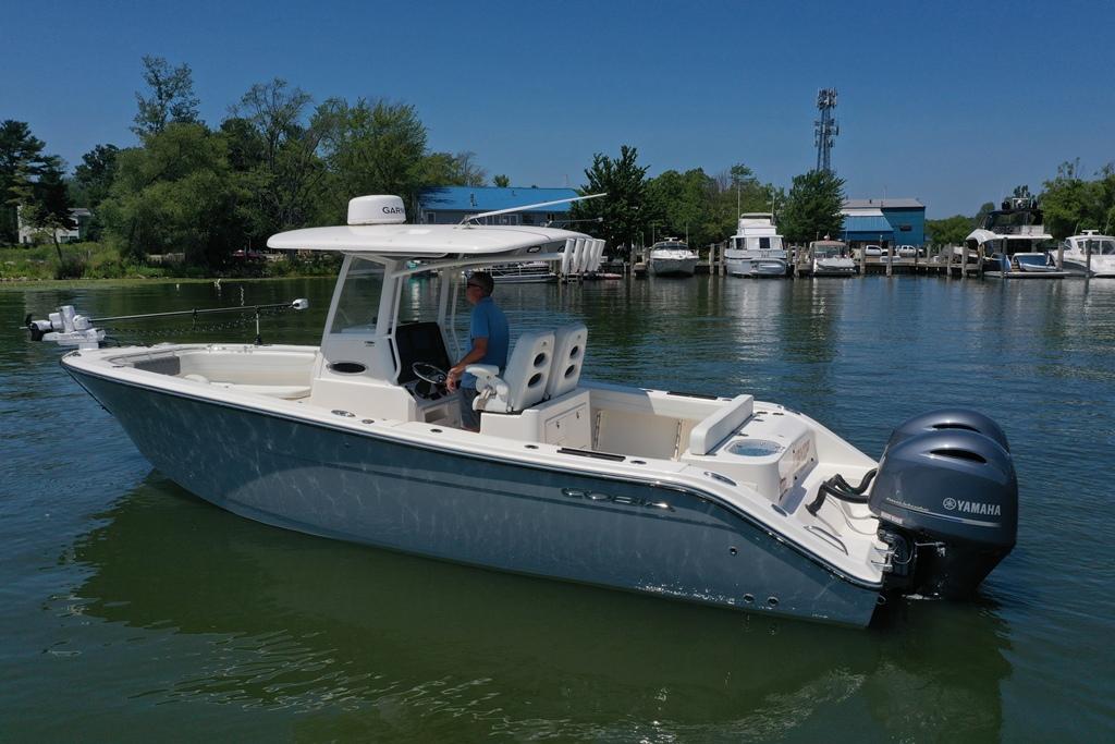 2023-cobia-280-center-console-power-9837971-20250728121352217-1