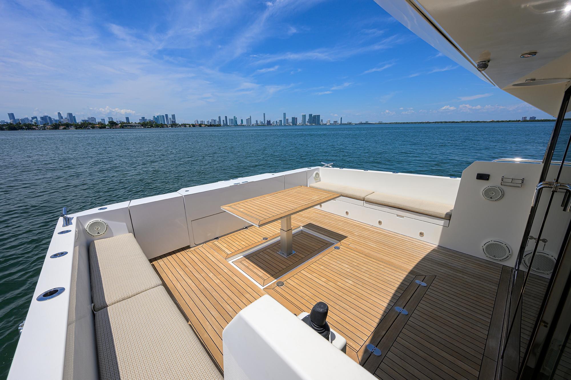 Delta 54 El Matador - Exterior Aft Deck