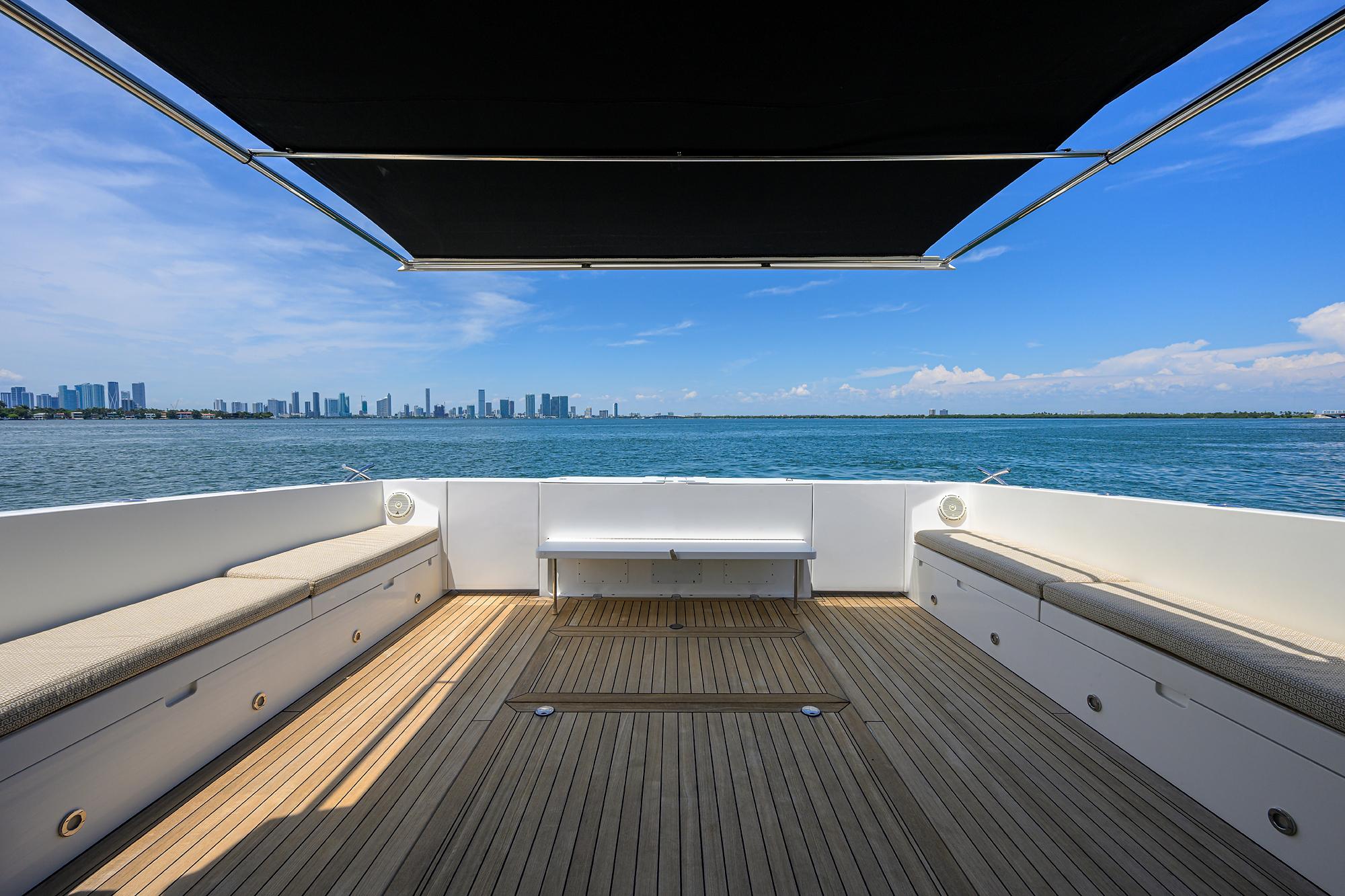 Delta 54 El Matador - Exterior Aft Deck