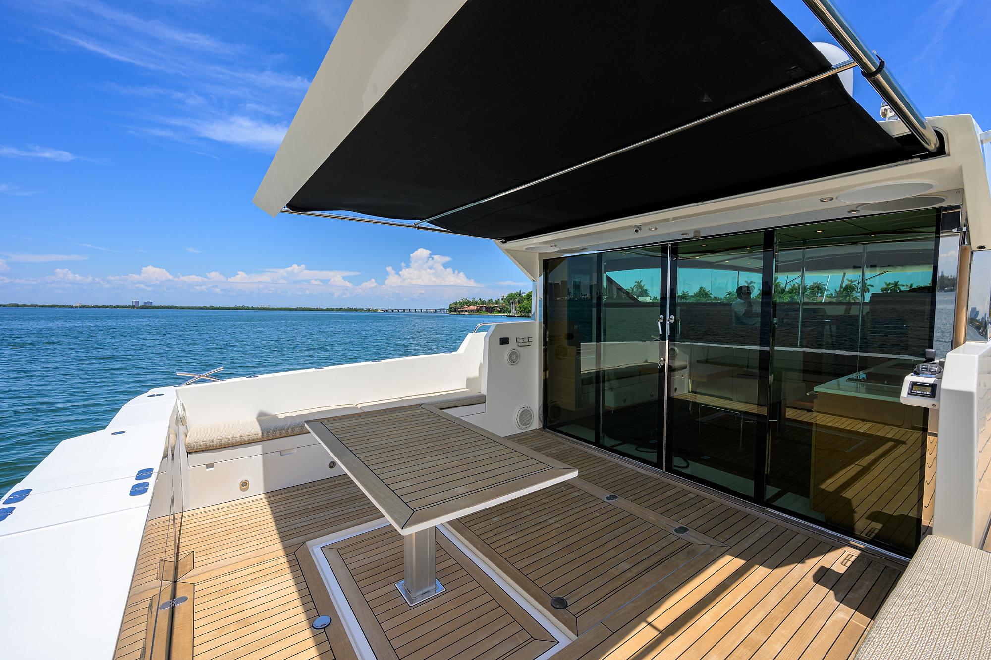 Delta 54 El Matador - Exterior Aft Deck