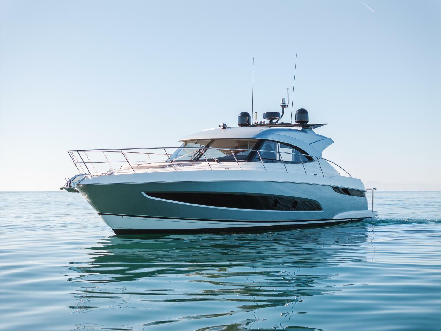 2022-riviera-4800-sport-yacht-power-9867978-20250710115232596-1