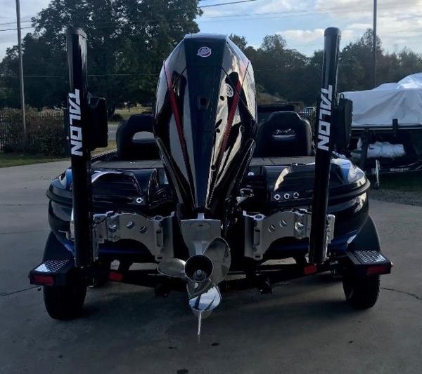 2021 Nitro boat for sale, model of the boat is Z20 Pro & Image # 6 of 11
