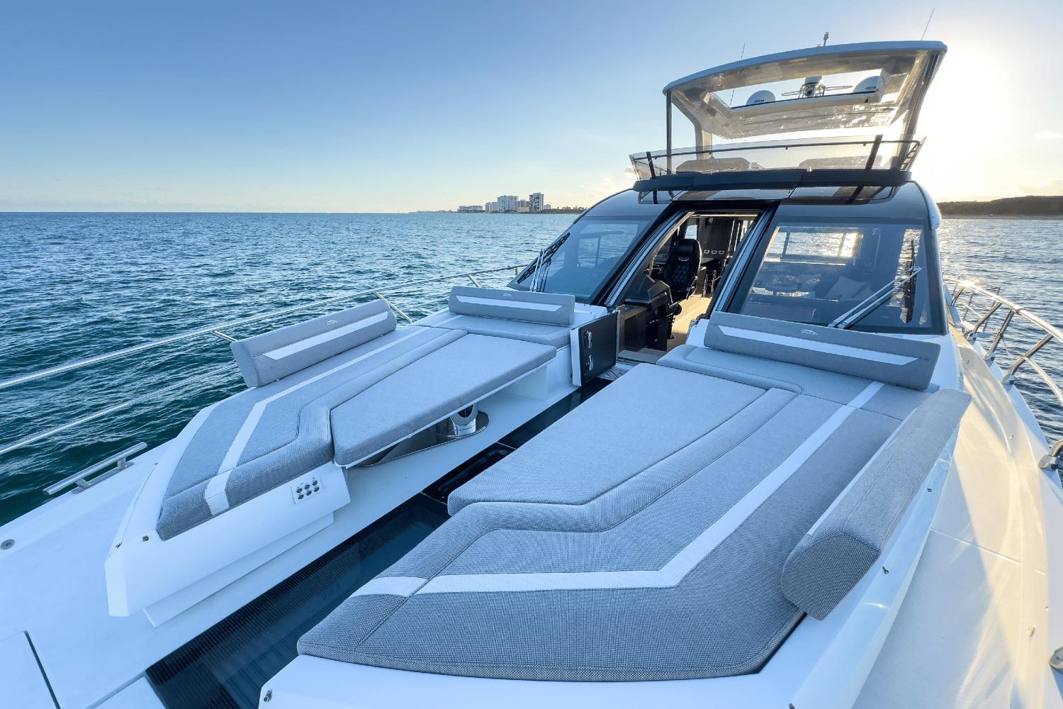 2022-galeon-640-fly-power-9770801-977347574-0-250420250624-95