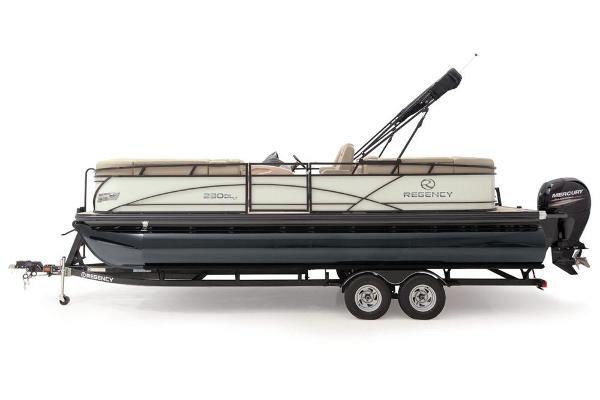 2021 Regency boat for sale, model of the boat is 230 DL3 & Image # 10 of 71