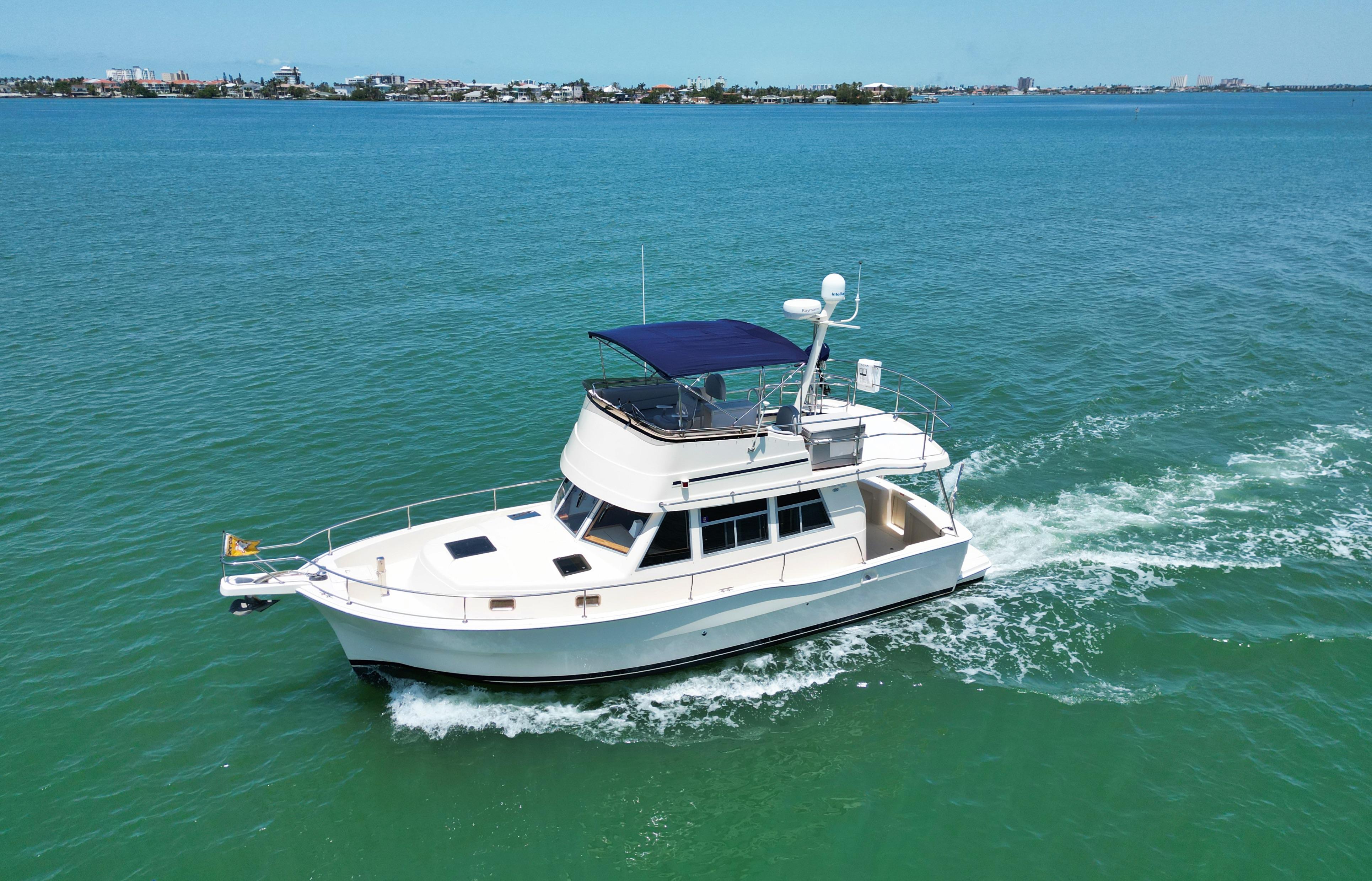 2004-mainship-390-trawler-power-9800811-978605997-0-200520250659-4