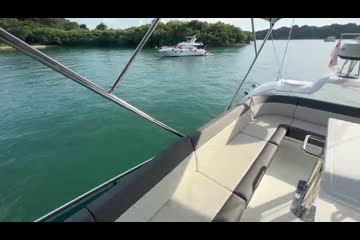 Galeon 400 Fly video