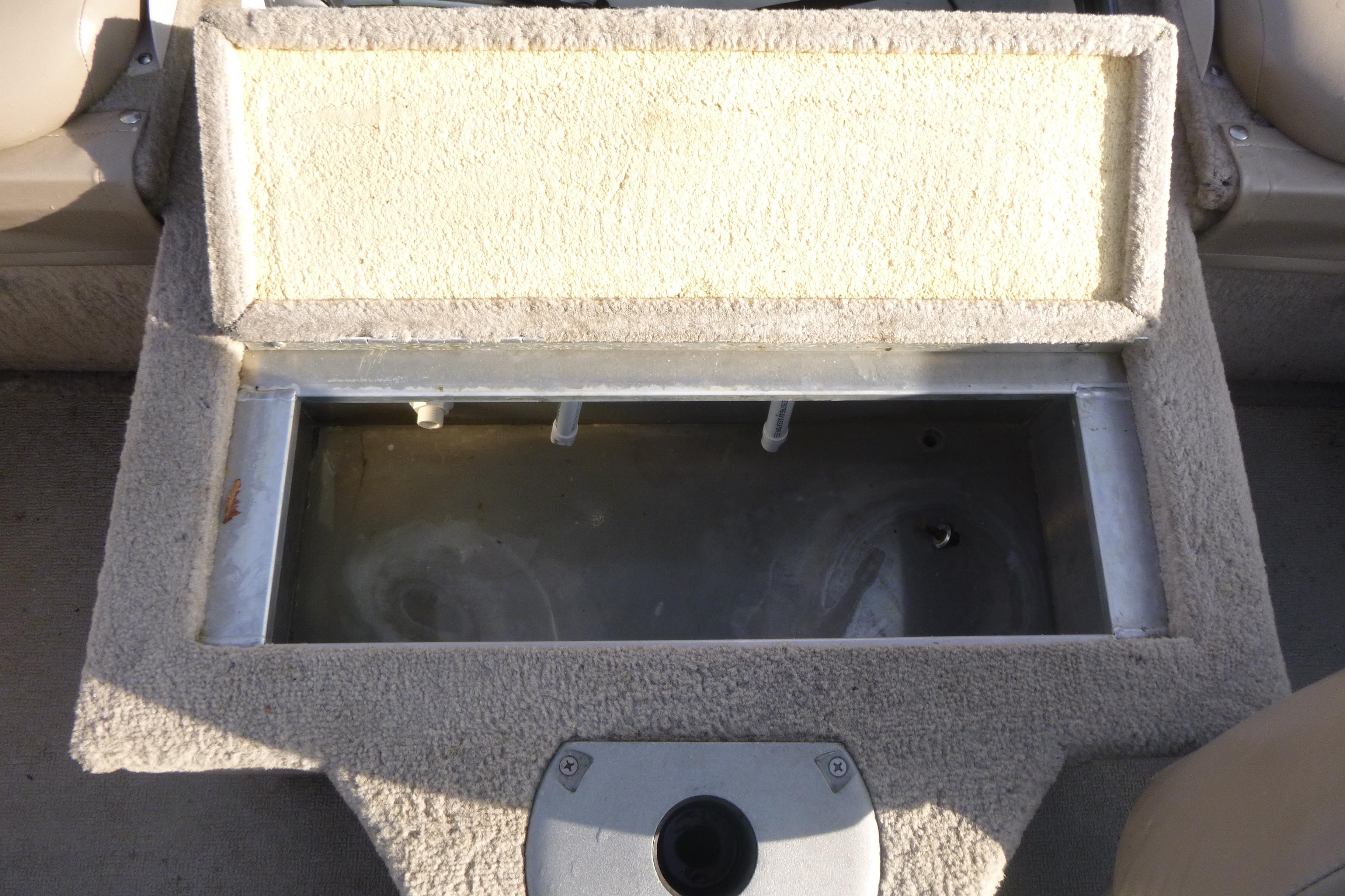 2012 Smoker Craft Ultima 172 Gallery