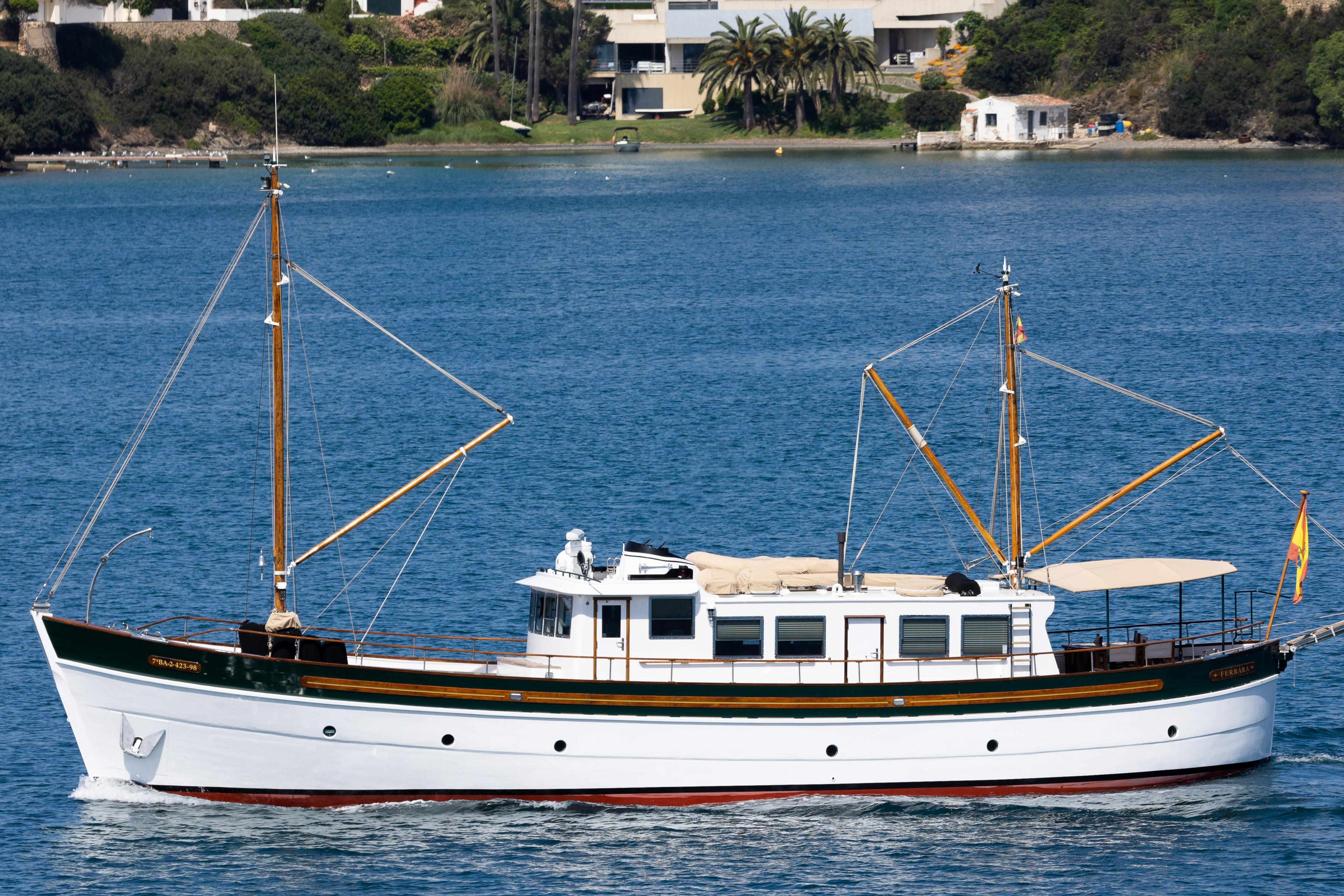 classic gentleman's yacht