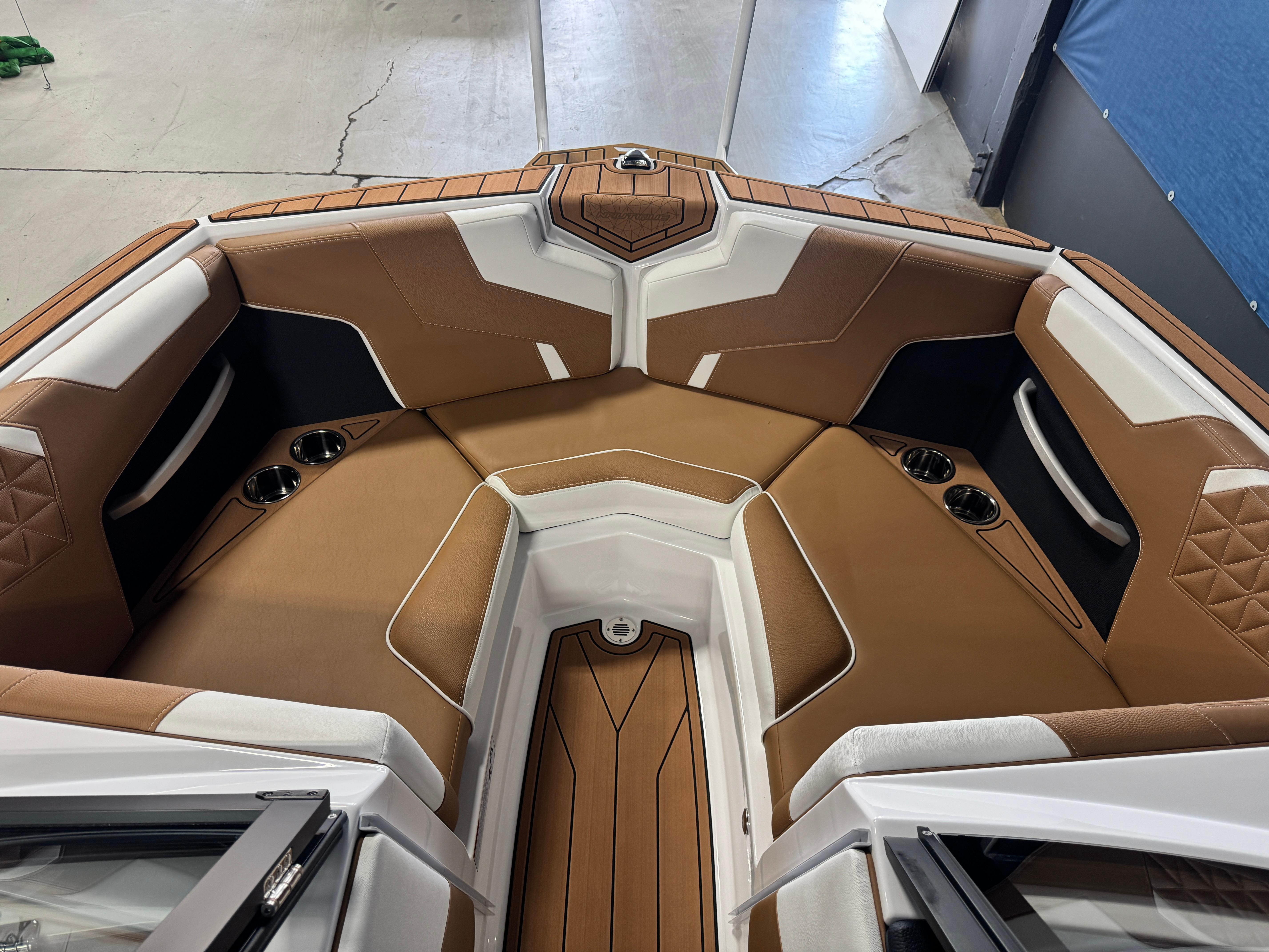 2025 Nautique Super Air Nautique GS20 #N0051K inventory image at Sun Country Marine Group, Irvine 2025 Nautique Super Air Nautique GS20 #N0051K inventory image at Sun Country Marine Group, Irvine