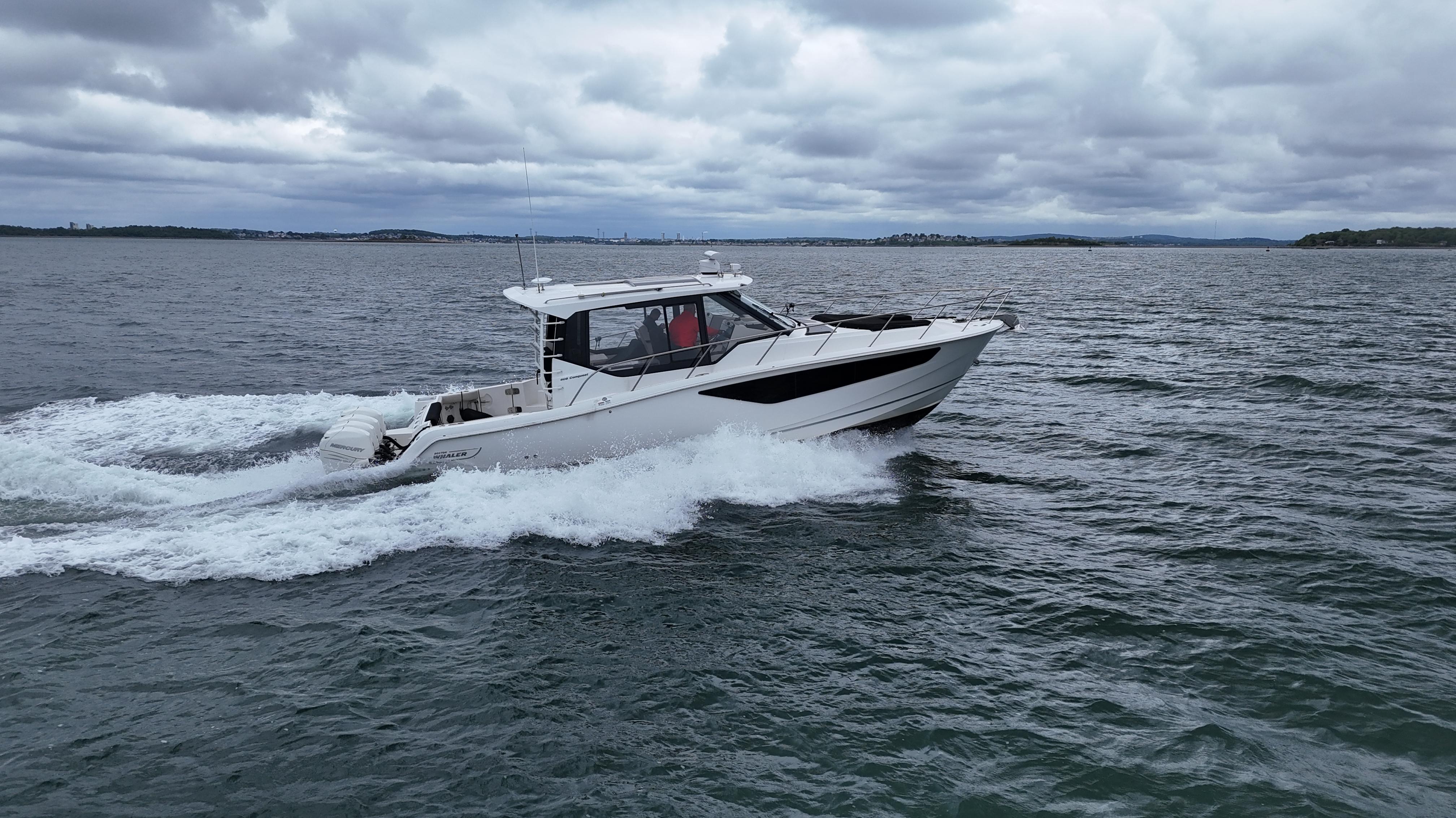 2021-boston-whaler-405-conquest-power-9720825-20250606070610672-1_XLARGE
