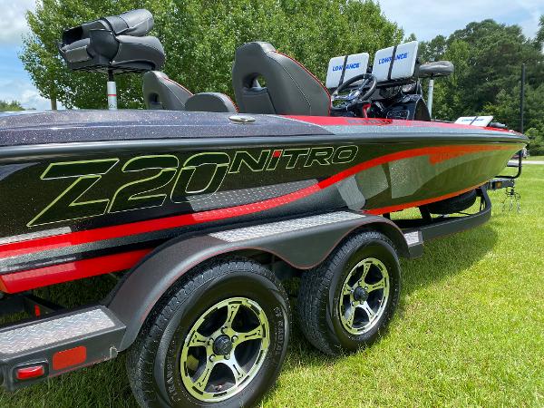 2019 Nitro boat for sale, model of the boat is Z20 Pro & Image # 5 of 18