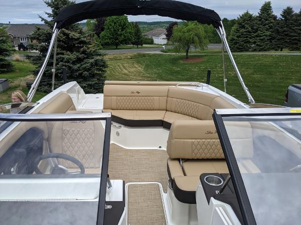 23' Sea Ray, Listing Number 100917580, Image No. 3