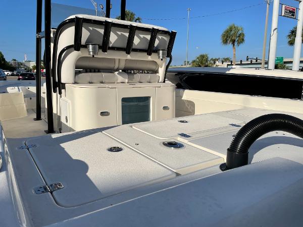 2021 ShearWater boat for sale, model of the boat is 25 LTD & Image # 4 of 14