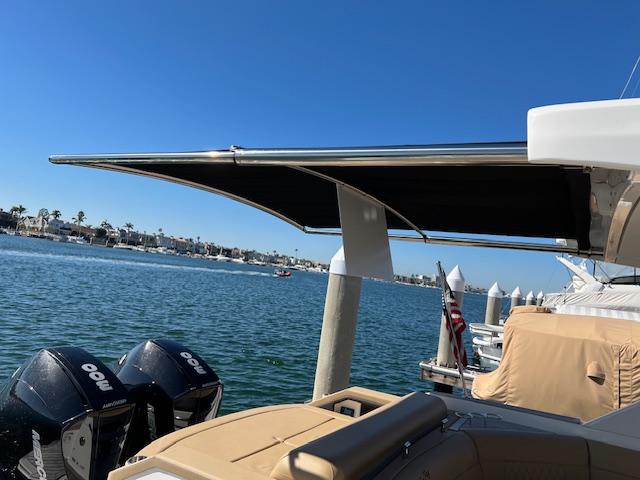 2022 Sea Ray SLX 310 OB #TBJP1439LLC inventory image at Sun Country Marine Group, Newport Beach 2022 Sea Ray SLX 310 OB #TBJP1439LLC inventory image at Sun Country Marine Group, Newport Beach