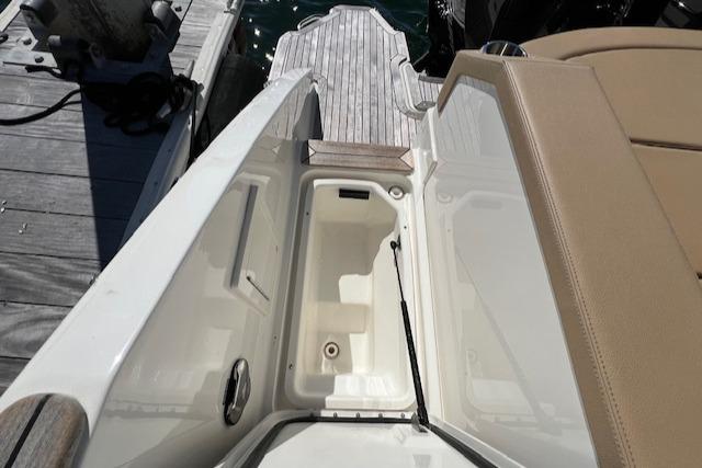 2022 Sea Ray SLX 310 OB #TBJP1439LLC inventory image at Sun Country Marine Group, Newport Beach 2022 Sea Ray SLX 310 OB #TBJP1439LLC inventory image at Sun Country Marine Group, Newport Beach