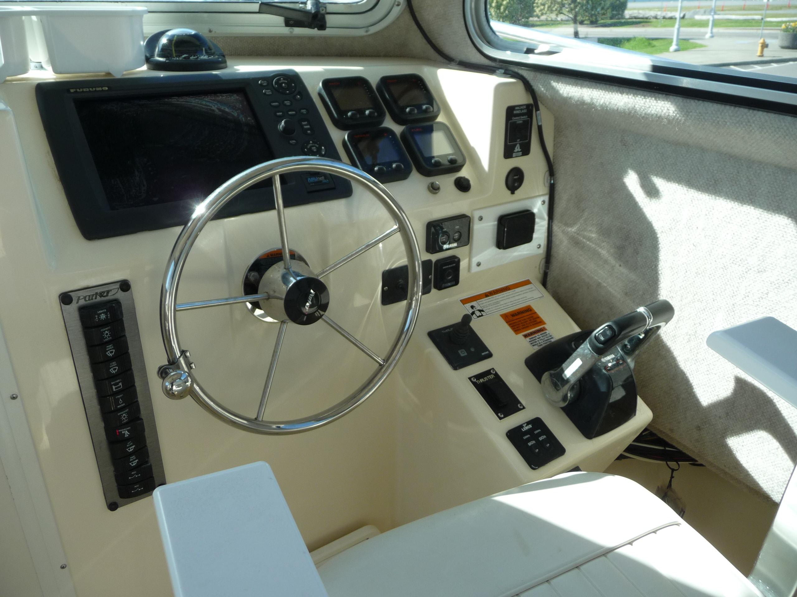 2013-parker-2820-xld-sport-cabin-power-9770835-20250424143711893-1_XLARGE