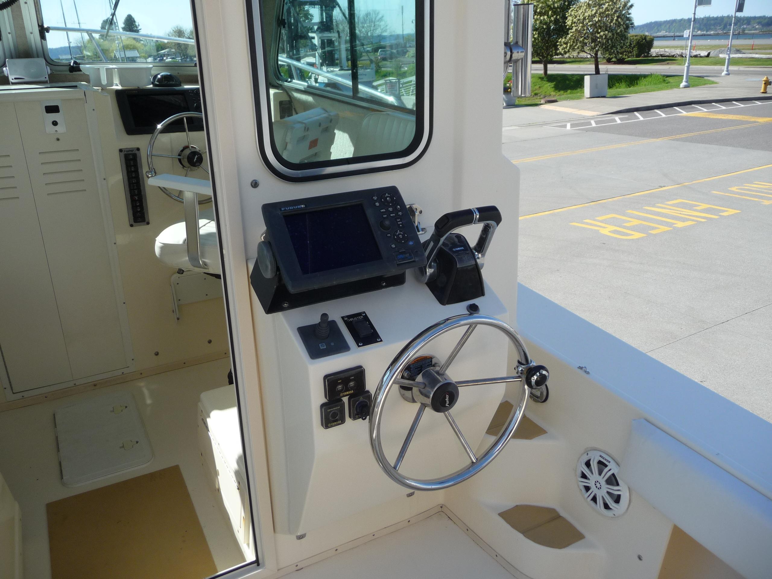 2013-parker-2820-xld-sport-cabin-power-9770835-20250424143723962-1_XLARGE