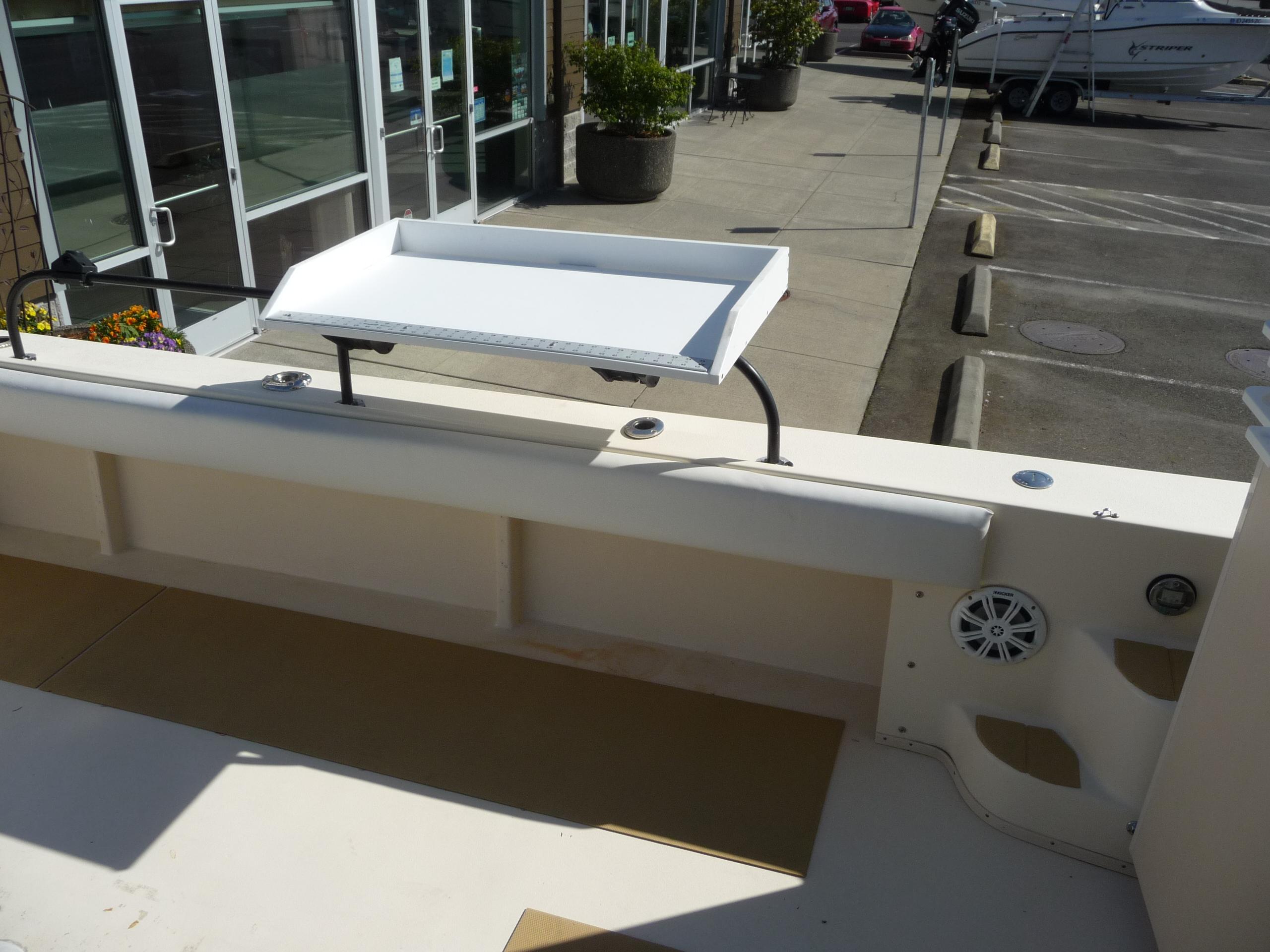 2013-parker-2820-xld-sport-cabin-power-9770835-20250424143725909-1_XLARGE
