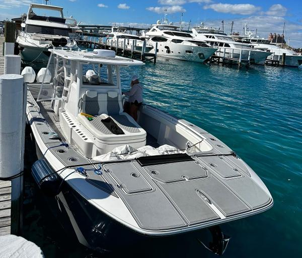 36' Invincible, Listing Number 100911703, - Photo No. 5
